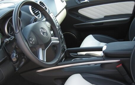 Mercedes-Benz GL-Класс, 2012 год, 2 100 000 рублей, 2 фотография