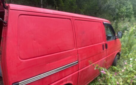Volkswagen Transporter T4, 2002 год, 550 000 рублей, 2 фотография