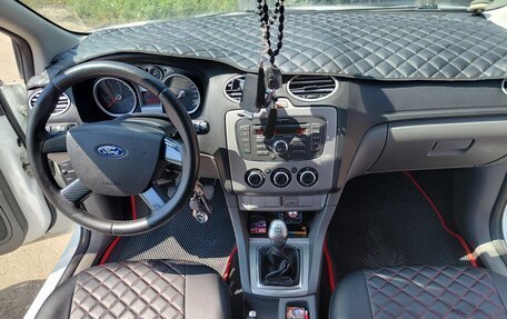Ford Focus II рестайлинг, 2010 год, 550 000 рублей, 19 фотография