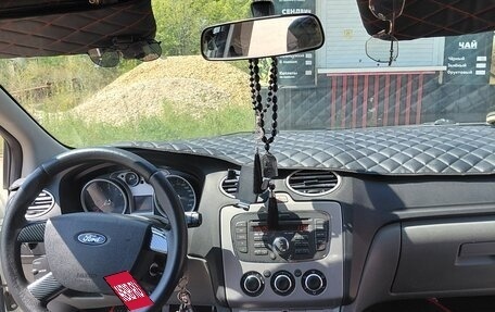 Ford Focus II рестайлинг, 2010 год, 550 000 рублей, 14 фотография