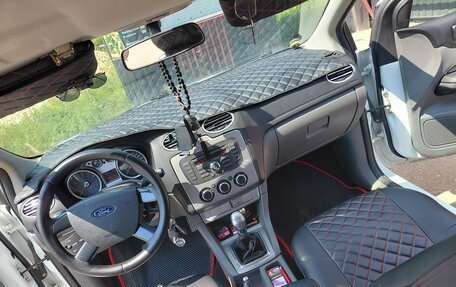 Ford Focus II рестайлинг, 2010 год, 550 000 рублей, 25 фотография