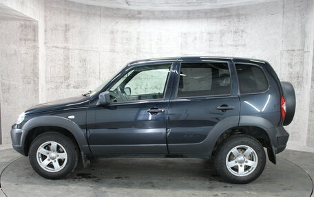 Chevrolet Niva I рестайлинг, 2018 год, 727 000 рублей, 5 фотография