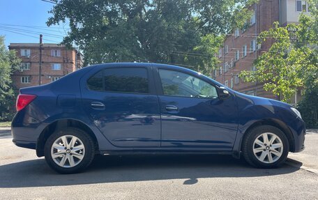 Renault Logan II, 2018 год, 820 000 рублей, 3 фотография
