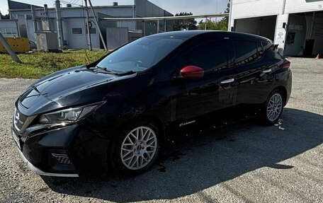 Nissan Leaf II, 2019 год, 680 000 рублей, 16 фотография