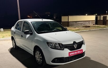Renault Logan II, 2017 год, 420 000 рублей, 2 фотография