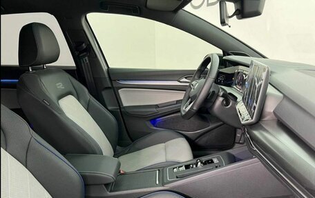 Volkswagen Golf VIII, 2025 год, 4 150 000 рублей, 8 фотография