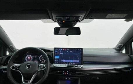 Volkswagen Golf VIII, 2025 год, 4 150 000 рублей, 14 фотография
