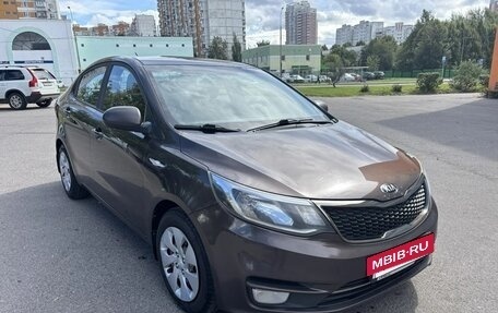 KIA Rio III рестайлинг, 2015 год, 890 000 рублей, 5 фотография