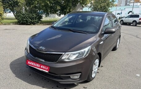 KIA Rio III рестайлинг, 2015 год, 890 000 рублей, 12 фотография