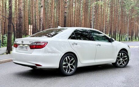 Toyota Camry, 2016 год, 1 977 000 рублей, 6 фотография