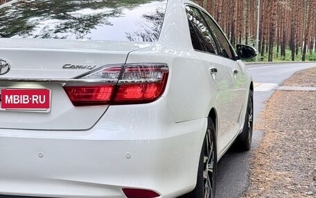 Toyota Camry, 2016 год, 1 977 000 рублей, 9 фотография
