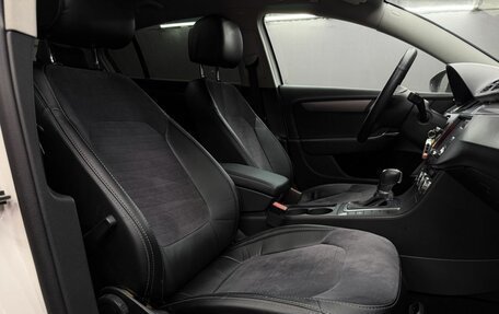 Volkswagen Passat B7, 2013 год, 1 099 999 рублей, 15 фотография