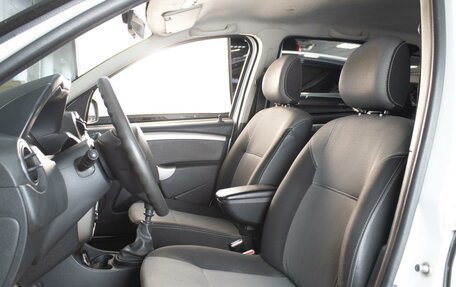 Renault Duster I рестайлинг, 2014 год, 840 000 рублей, 8 фотография
