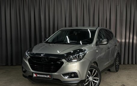 Hyundai ix35 I рестайлинг, 2010 год, 899 999 рублей, 2 фотография