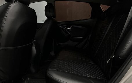 Hyundai ix35 I рестайлинг, 2010 год, 899 999 рублей, 19 фотография