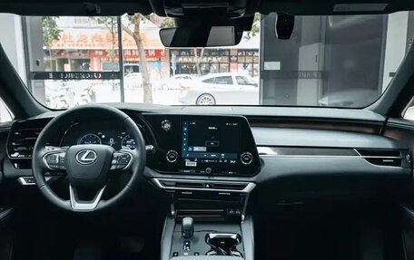 Lexus RX IV рестайлинг, 2025 год, 6 924 000 рублей, 5 фотография