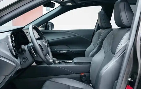 Lexus RX IV рестайлинг, 2025 год, 6 924 000 рублей, 4 фотография