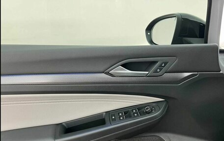 Volkswagen Golf VIII, 2025 год, 4 150 000 рублей, 15 фотография
