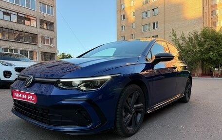 Volkswagen Golf VIII, 2022 год, 2 600 000 рублей, 1 фотография