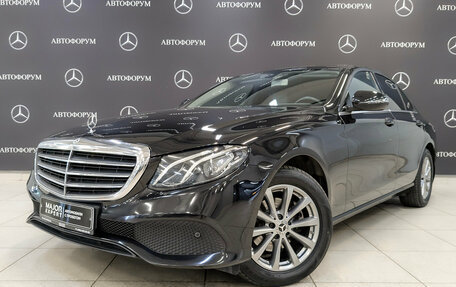 Mercedes-Benz E-Класс, 2019 год, 2 900 000 рублей, 1 фотография