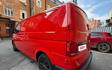 Volkswagen Transporter T6 рестайлинг, 2021 год, 4 790 000 рублей, 4 фотография