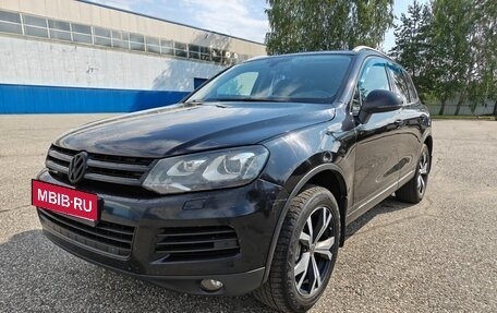 Volkswagen Touareg III, 2011 год, 1 500 000 рублей, 8 фотография