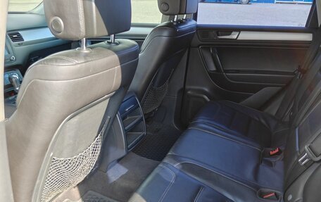 Volkswagen Touareg III, 2011 год, 1 500 000 рублей, 14 фотография
