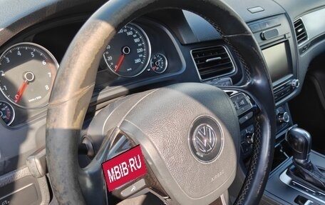 Volkswagen Touareg III, 2011 год, 1 500 000 рублей, 19 фотография