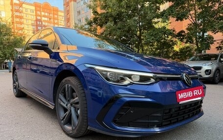 Volkswagen Golf VIII, 2022 год, 2 600 000 рублей, 3 фотография