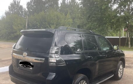 Toyota Land Cruiser Prado 150 рестайлинг 2, 2016 год, 4 400 000 рублей, 3 фотография