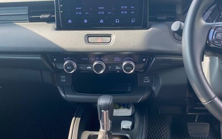 Honda Vezel, 2024 год, 2 950 000 рублей, 11 фотография