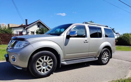 Nissan Pathfinder, 2011 год, 2 290 000 рублей, 6 фотография