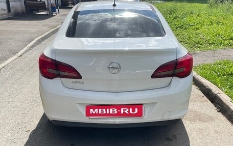 Opel Astra J, 2013 год, 799 000 рублей, 9 фотография