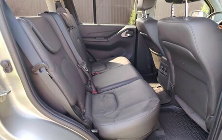 Nissan Pathfinder, 2011 год, 2 290 000 рублей, 15 фотография