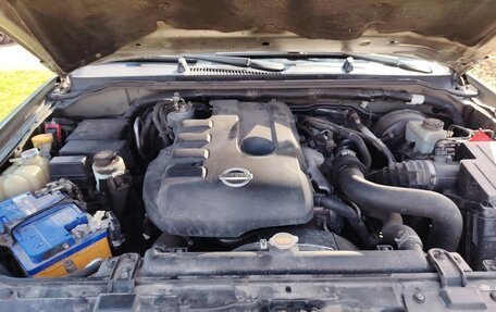 Nissan Pathfinder, 2011 год, 2 290 000 рублей, 19 фотография