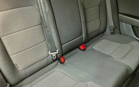 Volkswagen Passat B7, 2011 год, 880 000 рублей, 12 фотография