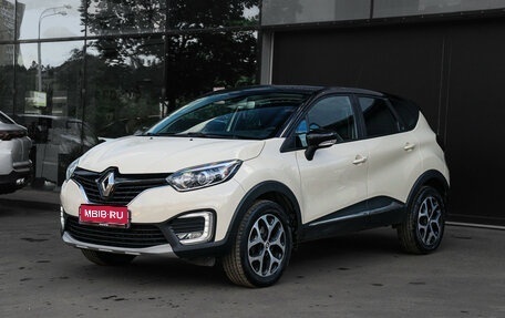 Renault Kaptur I рестайлинг, 2019 год, 1 650 000 рублей, 1 фотография