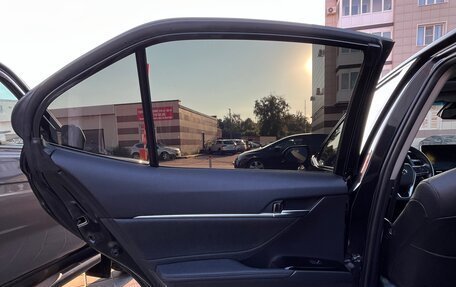 Toyota Camry, 2023 год, 3 200 000 рублей, 8 фотография