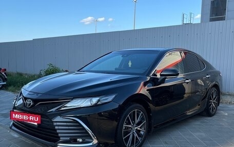 Toyota Camry, 2023 год, 3 200 000 рублей, 3 фотография