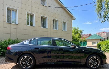 BMW 5 серия, 2024 год, 10 200 000 рублей, 6 фотография