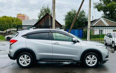 Honda Vezel, 2018 год, 1 799 000 рублей, 5 фотография