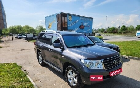 Toyota Land Cruiser 200, 2011 год, 2 850 000 рублей, 2 фотография