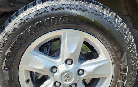 Toyota Land Cruiser 200, 2011 год, 2 850 000 рублей, 13 фотография