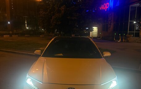 Toyota Camry, 2025 год, 3 800 000 рублей, 5 фотография