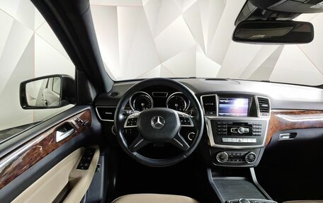 Mercedes-Benz M-Класс, 2012 год, 19 фотография
