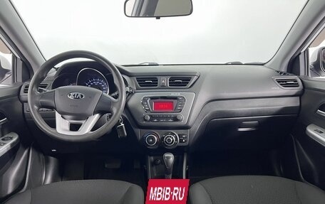 KIA Rio III рестайлинг, 2014 год, 890 000 рублей, 14 фотография