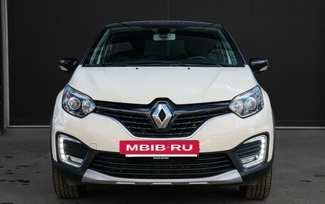 Renault Kaptur I рестайлинг, 2019 год, 1 650 000 рублей, 2 фотография