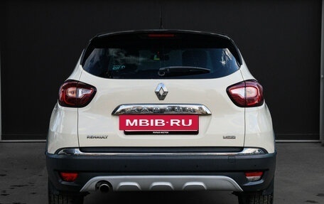 Renault Kaptur I рестайлинг, 2019 год, 1 650 000 рублей, 5 фотография
