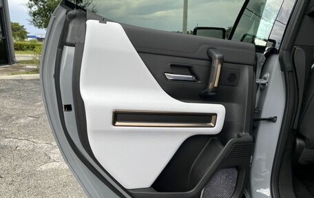 GMC Hummer EV, 2024 год, 17 000 000 рублей, 13 фотография
