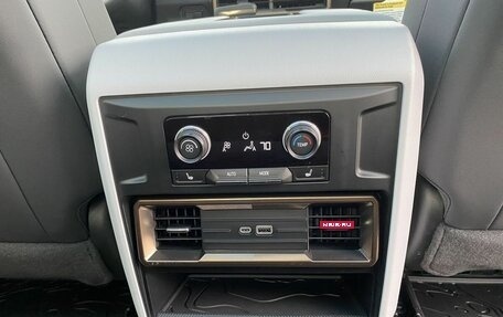 GMC Hummer EV, 2024 год, 17 000 000 рублей, 18 фотография